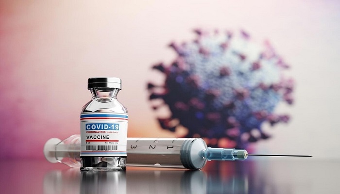لزوم واکسیناسیون همگانی علیه کرونا/ دُز سوم واکسن‌های ویروسی غیرفعال کرونا برای ۶۰ ساله‌های کرمانشاهی تزریق می‌شود