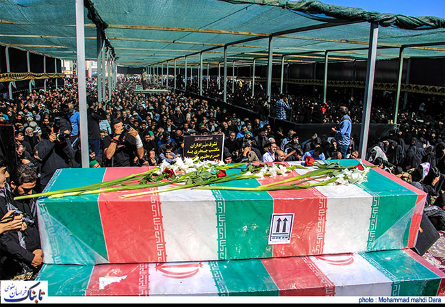 گزارش تصویری تشییع زائران آسمانی امام هشتم(ع) گزارش تصویری تشییع زائران آسمانی امام هشتم(ع)