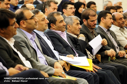 استاندار همدان اخراج مدير استاندارد را تكذيب كرد