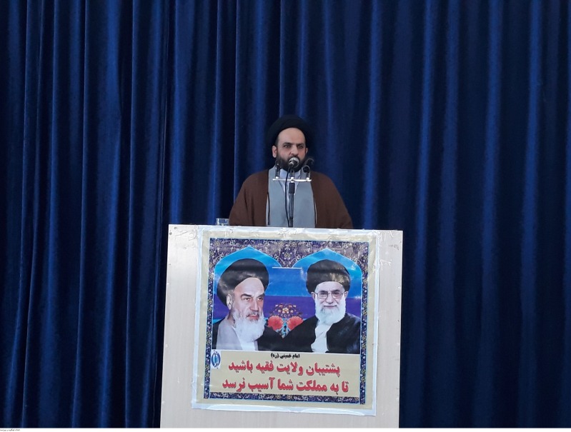 اگر منابع مالی ندارید همه ادارات چرام را تعطیل کنید