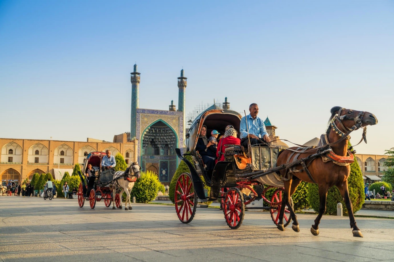 بهترین زمان برای سفر به استان اصفهان