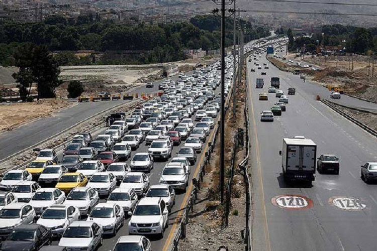 ترافیک پرحجم اما روان در محور تهران به مشهد ترافیک پرحجم اما روان در محور تهران به مشهد