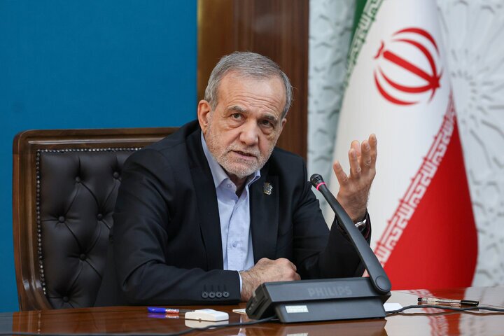 پزشکیان:حوزه بهداشت و درمان پول کم ندارد؛ روند مدیریت نیازمند بازنگری پزشکیان:حوزه بهداشت و درمان پول کم ندارد؛ روند مدیریت نیازمند بازنگری