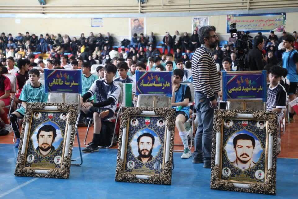 مسابقات جام اقتدار با حضور ۵۰۰۰ دانشآموز اردبیلی آغاز شد مسابقات جام اقتدار با حضور ۵۰۰۰ دانشآموز اردبیلی آغاز شد
