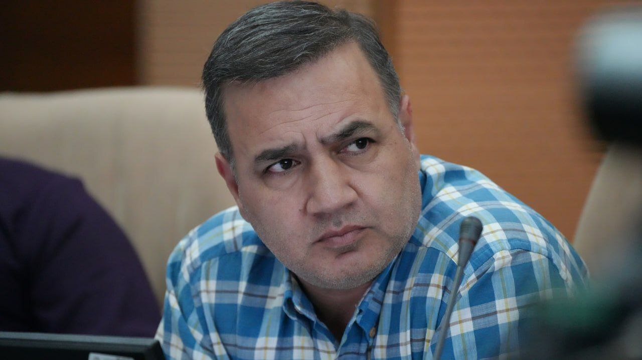 لزوم نظارت دقیق شهردار بر میزان پرداخت کارکنان لزوم نظارت دقیق شهردار بر میزان پرداخت کارکنان