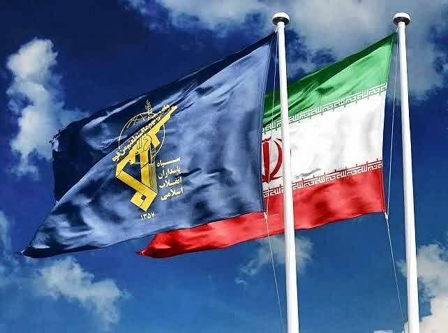 دستگیری عامل مزدور داخلی متصل به دشمنان انقلاب اسلامی در سنقر دستگیری عامل مزدور داخلی متصل به دشمنان انقلاب اسلامی در سنقر