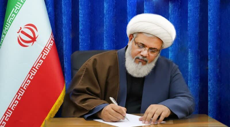 امام صادق(ع) در جهاد تبیین یک پرچمدار بود امام صادق(ع) در جهاد تبیین یک پرچمدار بود