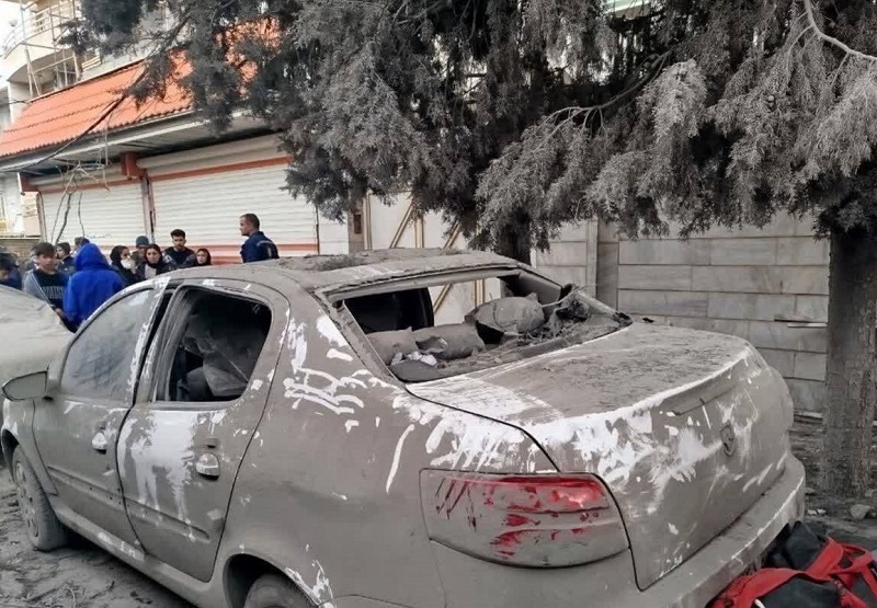 ۷ شهید و ۳۶ مجروح بر اثر حمله به بروجرد ۷ شهید و ۳۶ مجروح بر اثر حمله به بروجرد