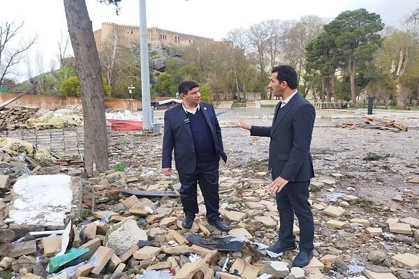 موج انفجارهای حملات دشمن ترکهای جدیدی در فلکالافلاک ایجاد کرده است موج انفجارهای حملات دشمن ترکهای جدیدی در فلکالافلاک ایجاد کرده است