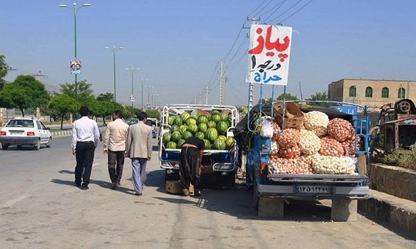 ۵۲ نقطه برای جمعآوری بساطگستران در شیراز شناسایی شد؛ دستفروشان نیازمند میمانند، بساطهای سازمانیافته جمع میشوند ۵۲ نقطه برای جمعآوری بساطگستران در شیراز شناسایی شد؛ دستفروشان نیازمند میمانند، بساطهای سازمانیافته جمع میشوند