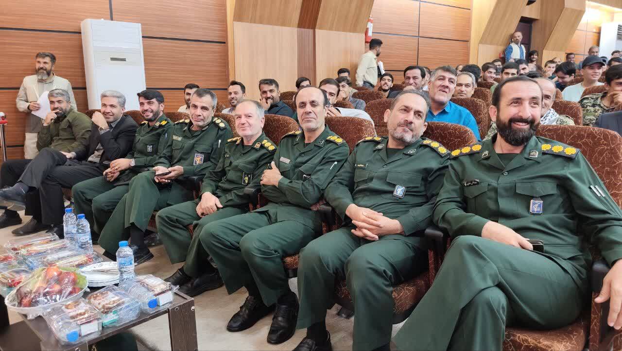 جهادگران باید سفیر کار و تلاش و خدمت باشند/ اقتصاد هم نیازمند آرایش جنگی است جهادگران باید سفیر کار و تلاش و خدمت باشند/ اقتصاد هم نیازمند آرایش جنگی است